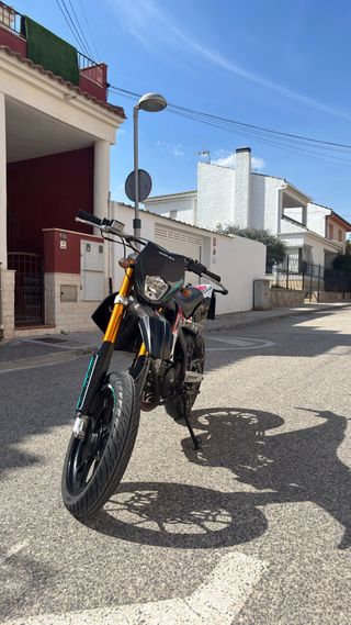 Rieju MRT Pro 2023 Supermotard