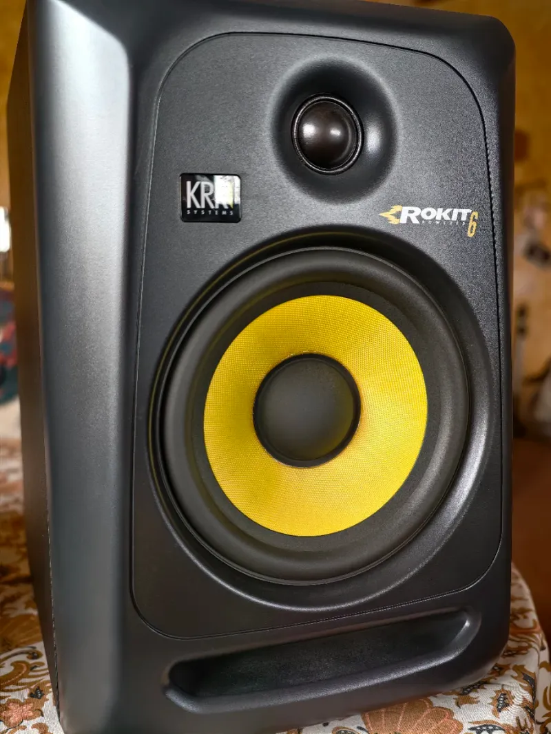 KRK Rokit 6 G3 Monitores de Estudio afbeelding 2
