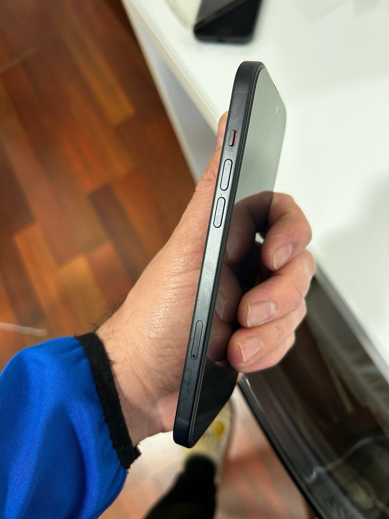 iPhone 15 Plus Negro afbeelding 5