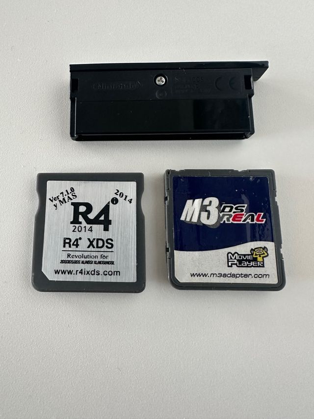 R4iDS & M3 REAL Tarjetas DS