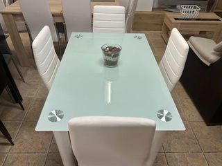 NUEVO - Mesa de Comedor con 4 Sillas