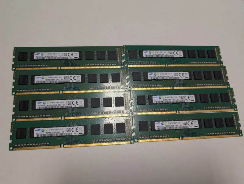 4GB DDR3 RAM Samsung