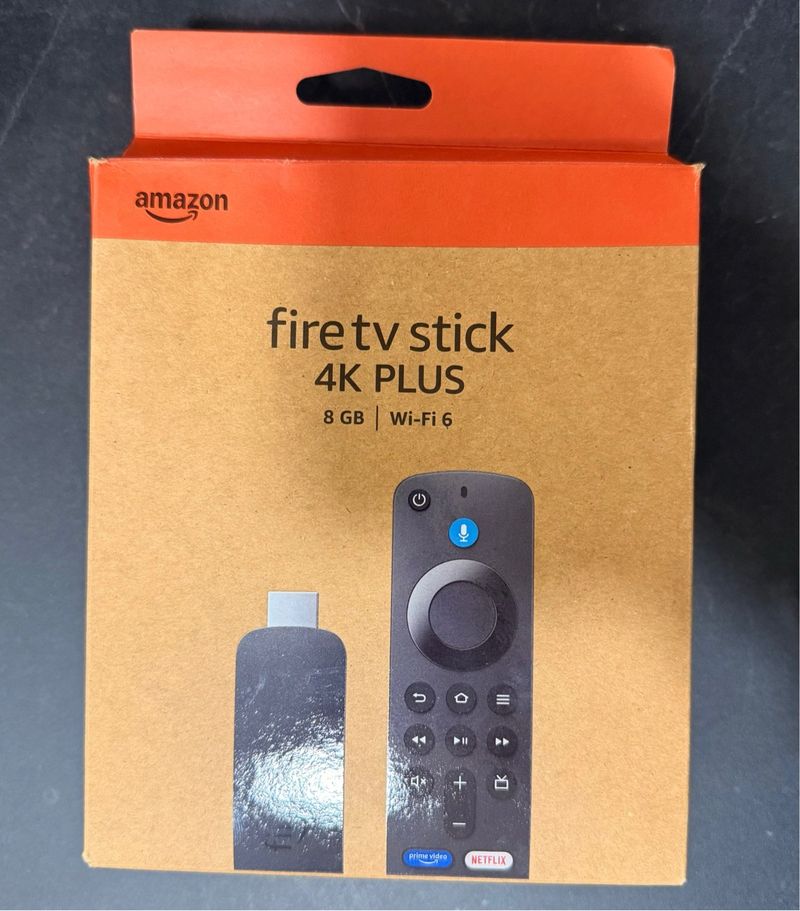 Fire TV Stick 4K Plus Alexa - Como Nuevo