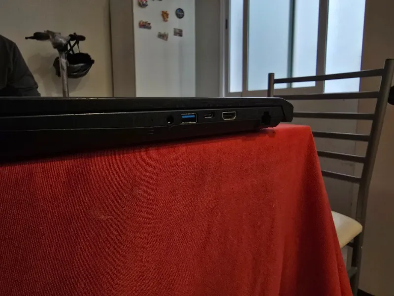 MSI Katana 15 AI Gaming Laptop afbeelding 6