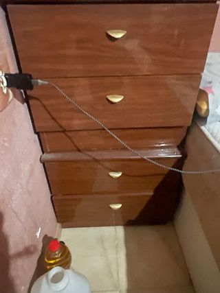 Conjunto Muebles Habitación: Cajonera y Mesitas