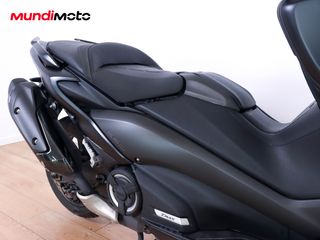 YAMAHA T-MAX 560