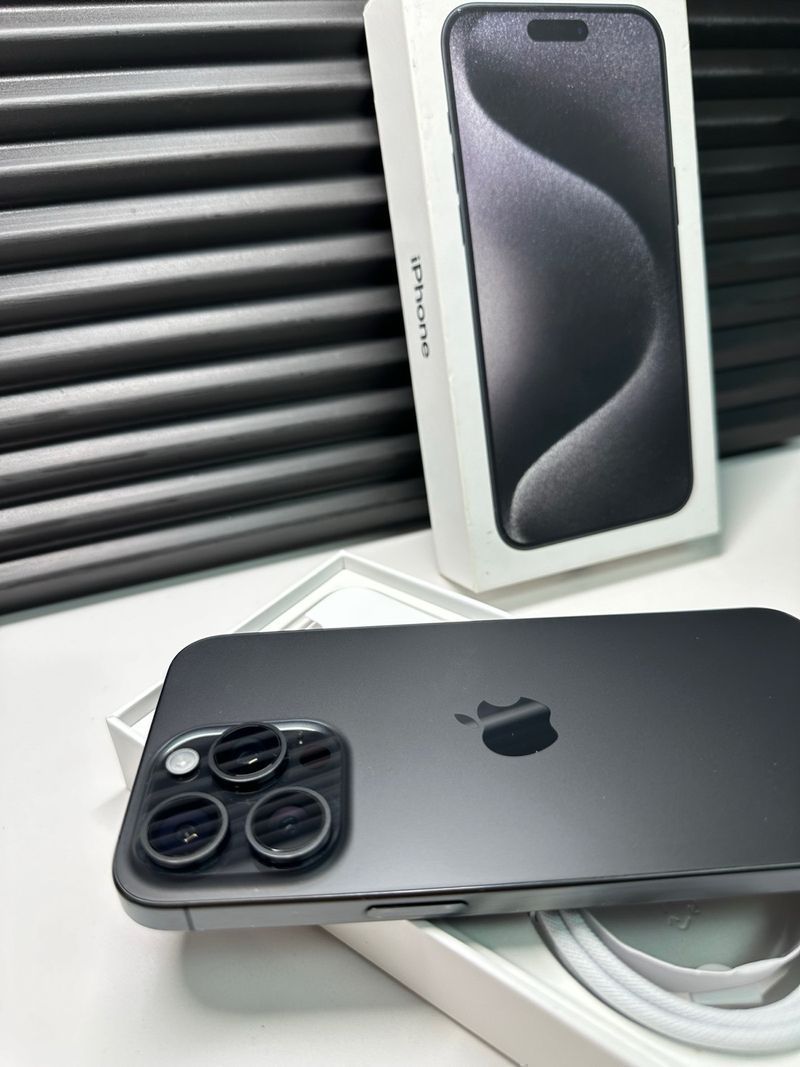 iPhone 15 Pro Max 256GB Space Gray