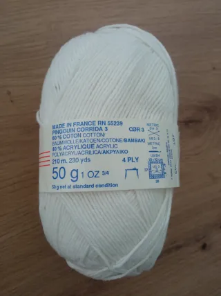 7 ovillos Pinguin esmeralda   blanco