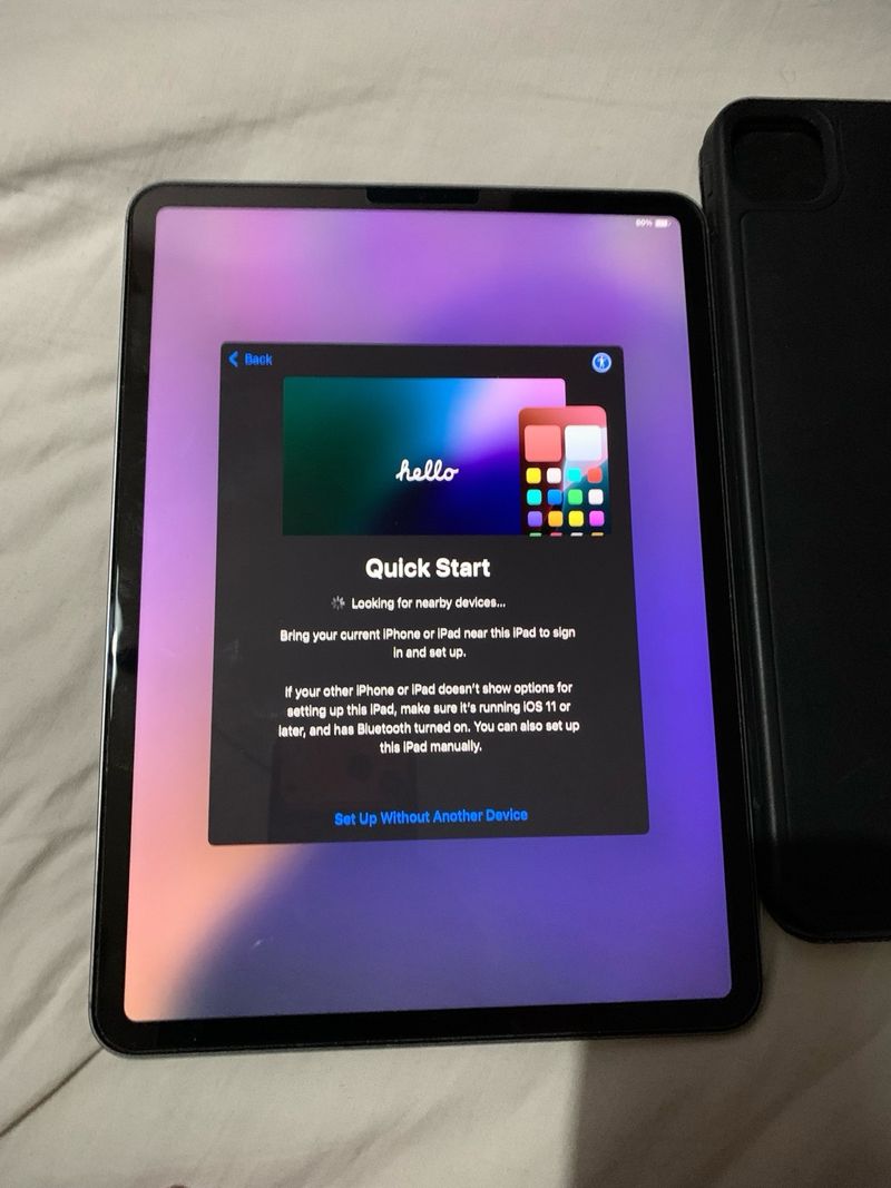 iPad Pro 11 4ta Gen Gris Espacial afbeelding 2
