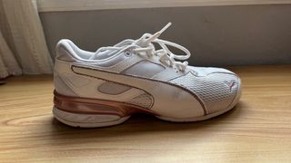 Zapatillas Puma Running Blancas y Rosas