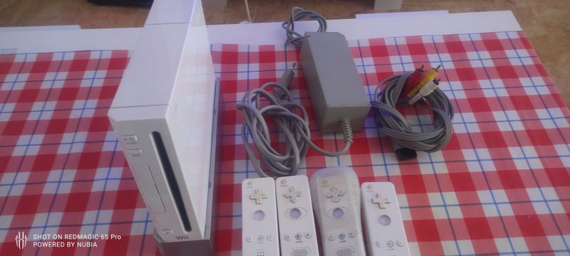 Consola Nintendo Wii Blanca + 2 Juegos afbeelding 3