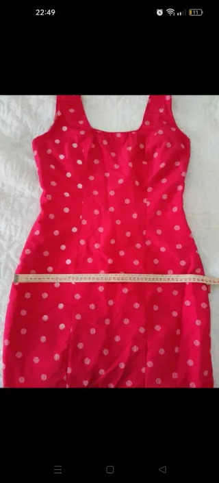 Traje de flamenca rojo con lunares