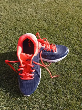 Zapatillas Fila Mujer Azul y Rosa