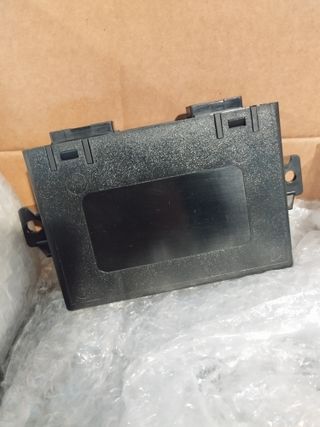 Centralita Parking PDC Volkswagen 3D0919283E