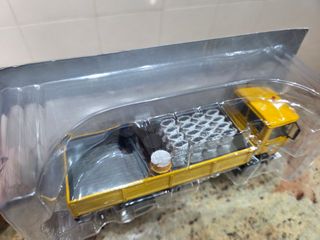 Camión Pegaso 1121 MOP 1/43 Salvat