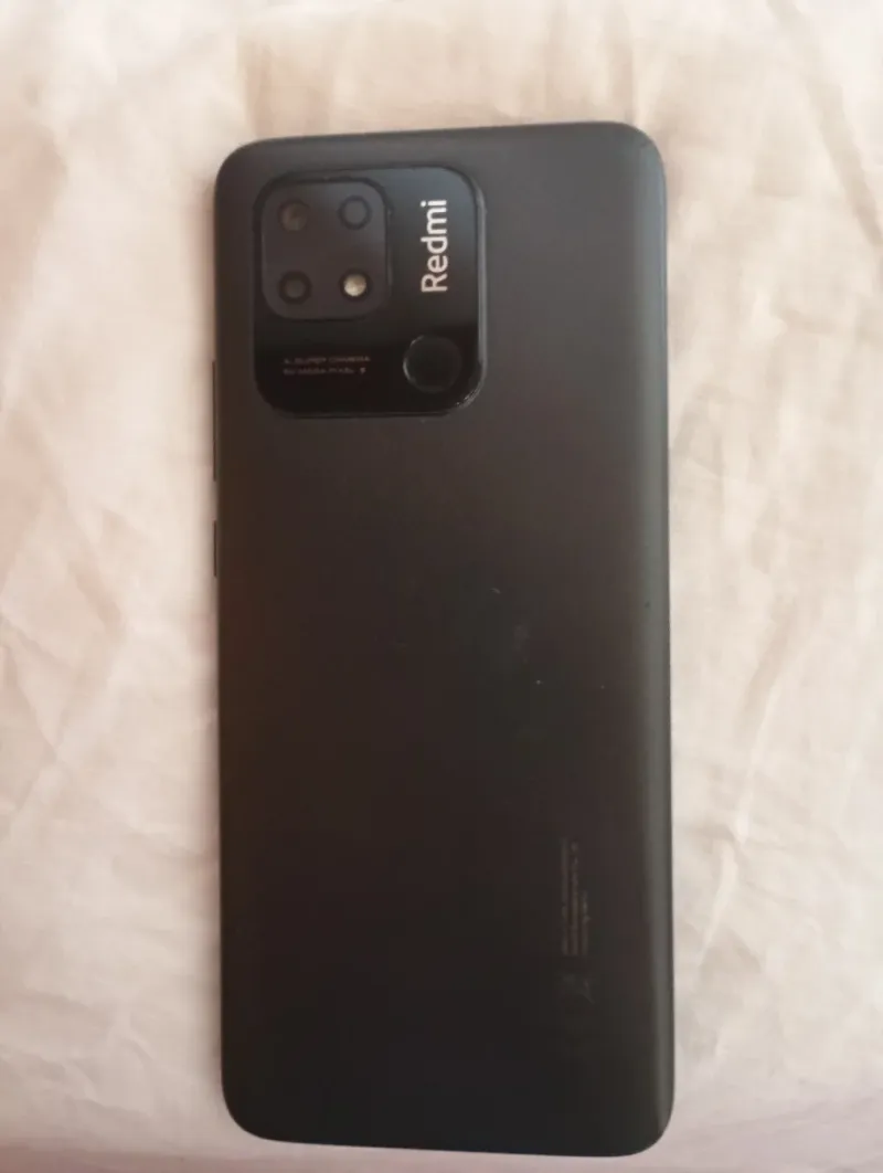 Móvil Redmi Negro Usado