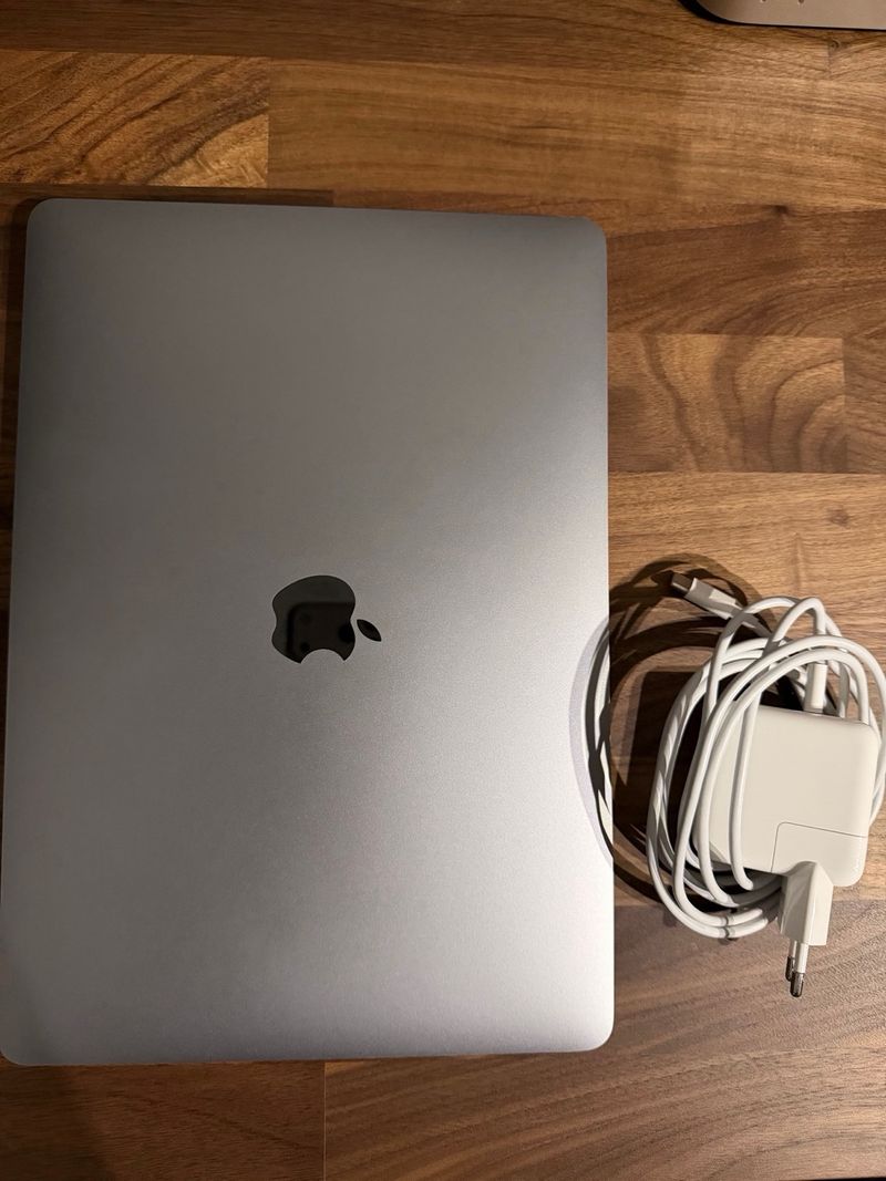MacBook Air 2018 16GB RAM / 256GB SSD afbeelding 3