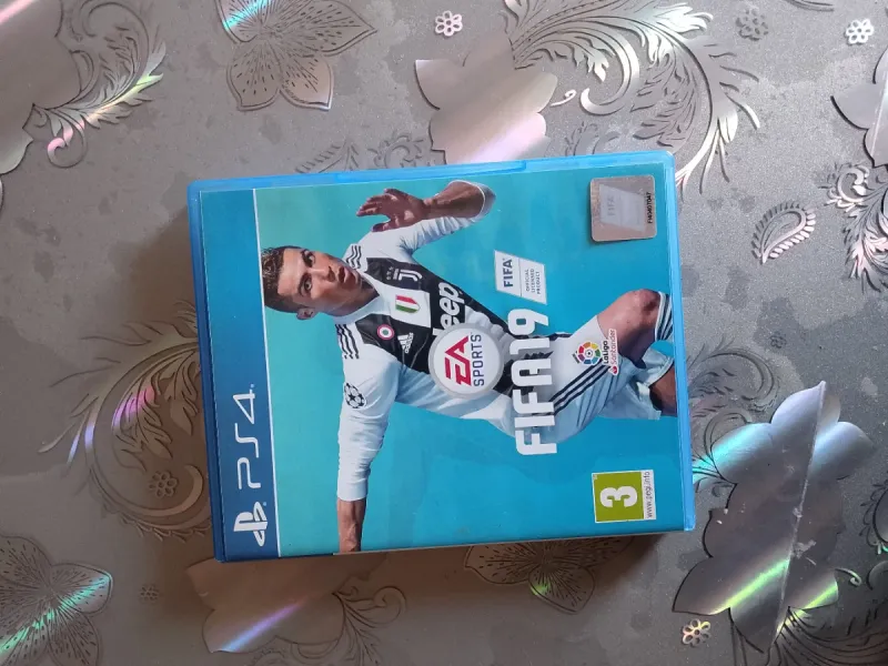 FIFA 19 PS4 (PlayStation 4) EA Sports afbeelding 3