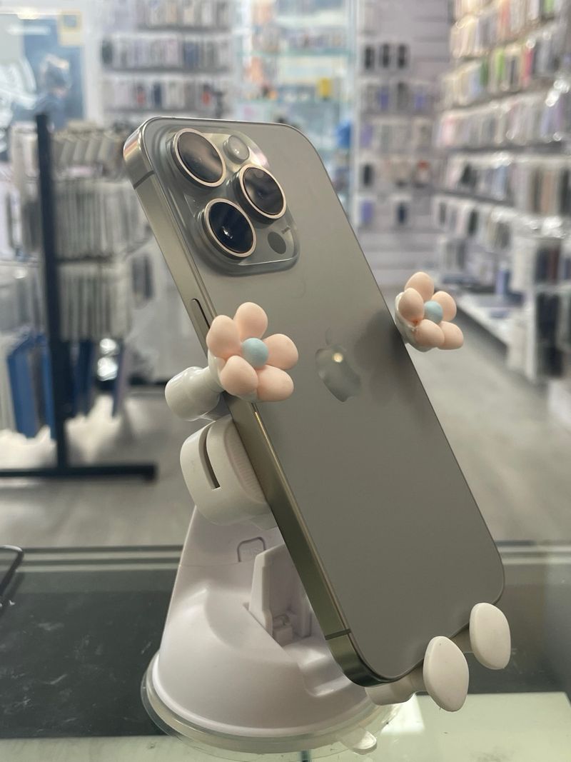 iPhone 15 Pro 256GB gris afbeelding 3