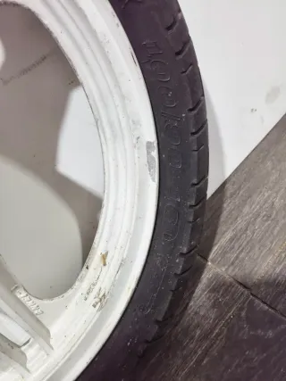 Rueda del. Kawasaki GPZ500