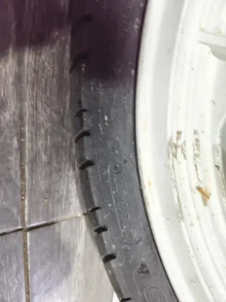 Rueda del. Kawasaki GPZ500