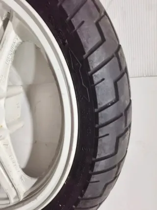 Rueda del. Kawasaki GPZ500