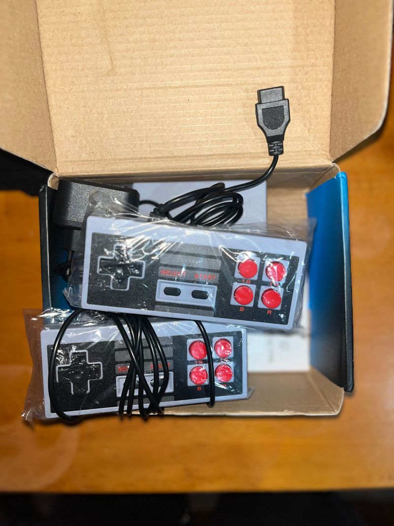 Consola 620 Juegos NES Classic Edition Gris afbeelding 3