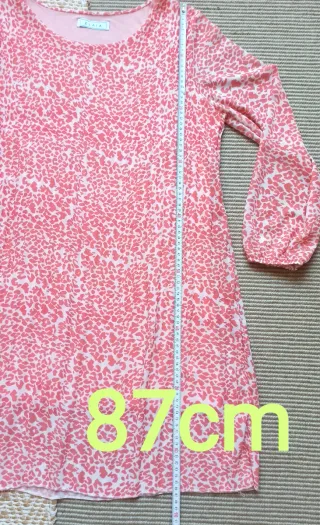 Vestido Elaia coral y blanco