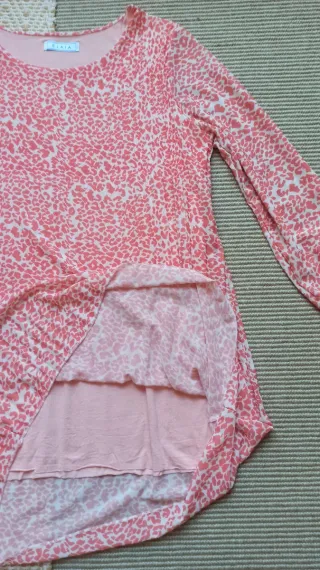 Vestido Elaia coral y blanco