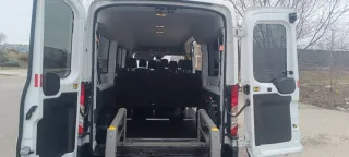Ford Transit 2018 9 plazas trampilla minusválidos