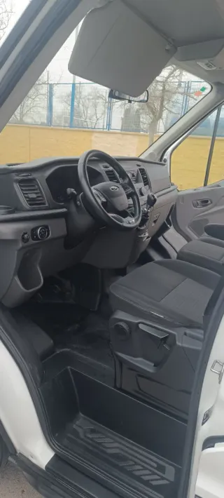 Ford Transit 2018 9 plazas trampilla minusválidos