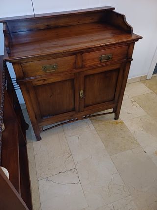 Cómoda de madera estilo vintage