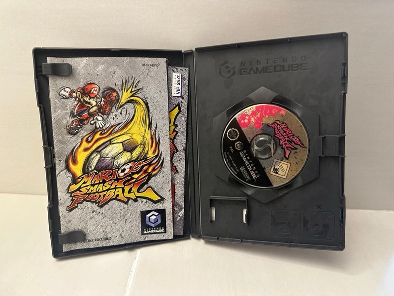 Mario Smash Football Nintendo GameCube afbeelding 2
