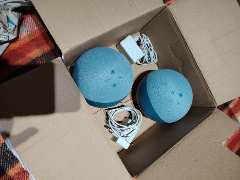 Par de altavoces inteligentes Alexa XL en modo estéreo