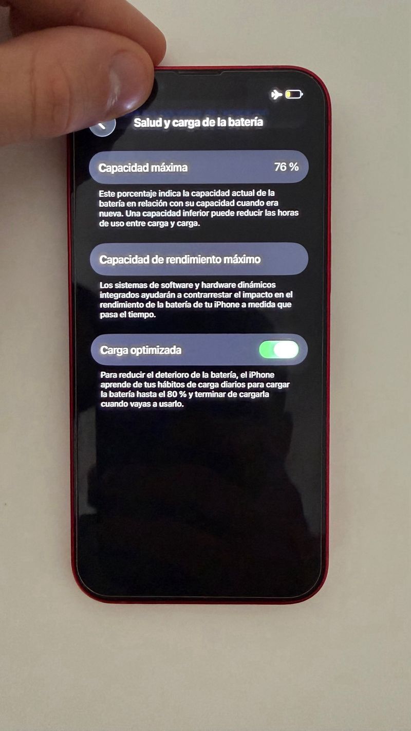 iPhone 13 Rojo 256 GB afbeelding 3