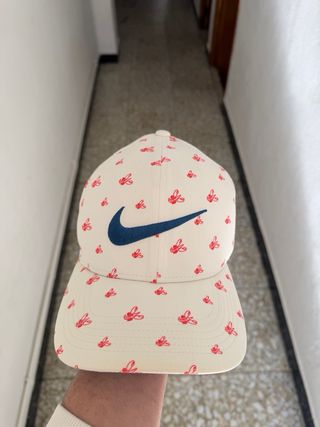 Tre cappelli ADIDAS, JORDAN E NIKE
