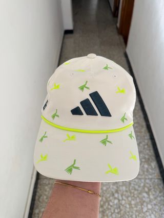 Tre cappelli ADIDAS, JORDAN E NIKE
