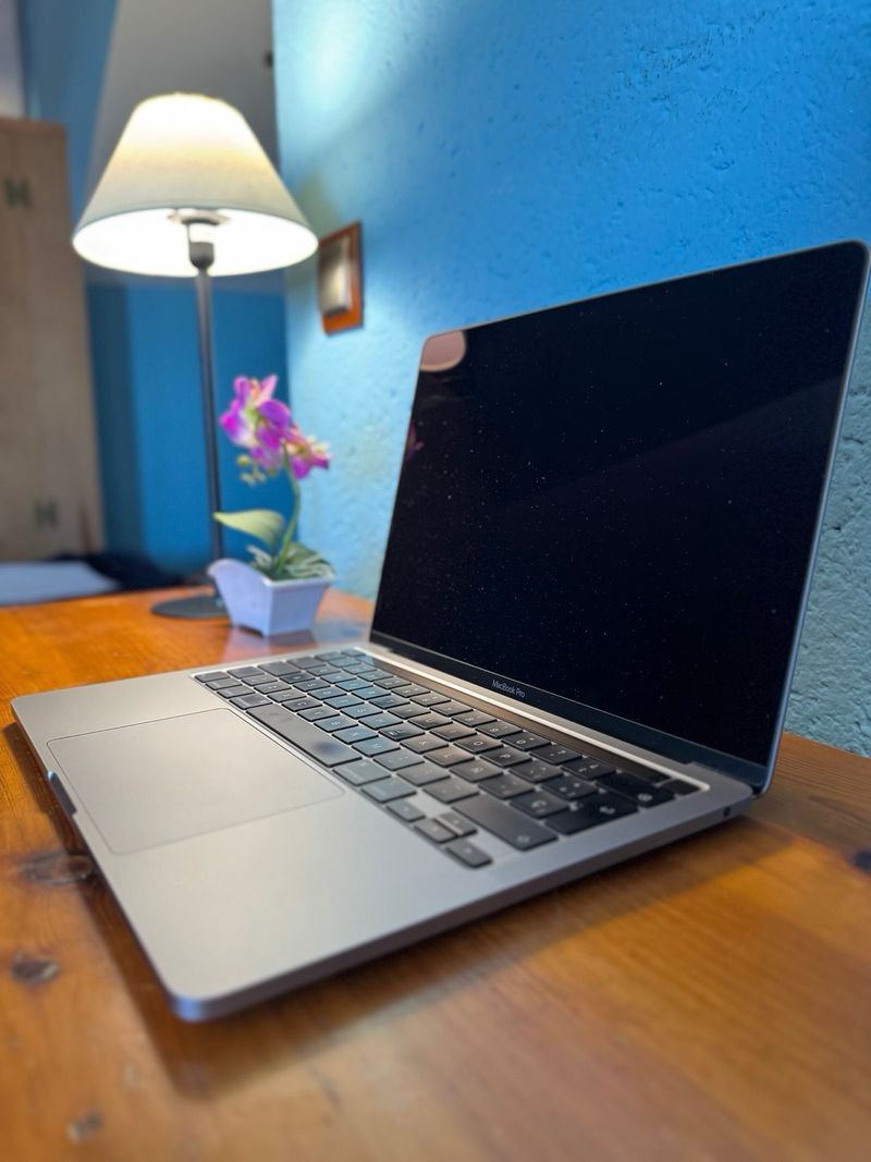 MacBook Pro 13 pulgadas 2020 Touch Bar 256Gb afbeelding 5