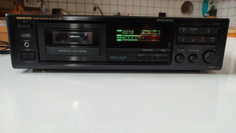 Reproductor de cassettes Onkyo TA-2820