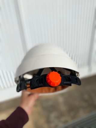 Capacete de proteção branco