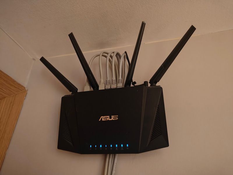 Router Asus AX58U