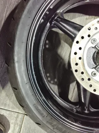 Rueda Tras. Honda CBR600RR