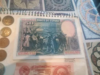 Monedas y Billetes Colección Variada