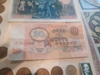 Monedas y Billetes Colección Variada