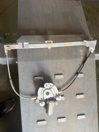 Elevalunas Renault Megane Classic Eléctrico