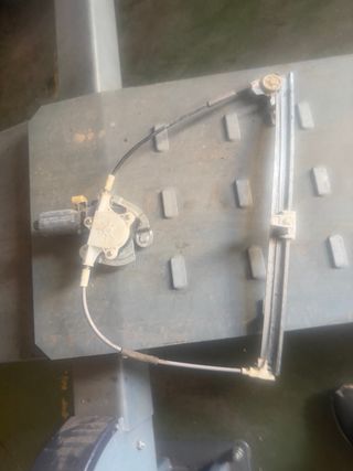 Elevalunas Renault Megane Classic Eléctrico