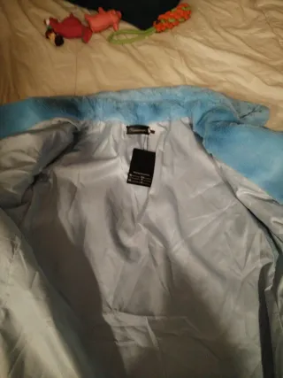 Chaquetón azul de pelo sintético