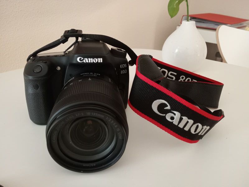 Cámara Canon EOS 80D + Cargador afbeelding 7