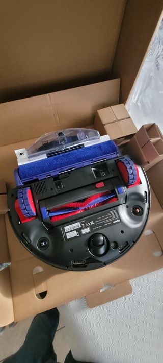 Robot lavapavimenti Dyson Spot+scrub Ai