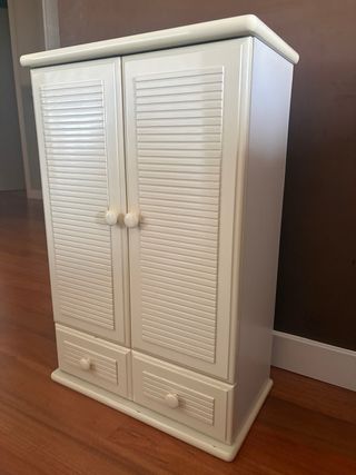 Mueble de baño blanco